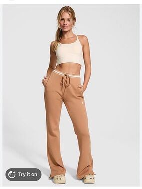 PINK Campus Fleece split hem Flared Sweatpants in TOFFEE NWT